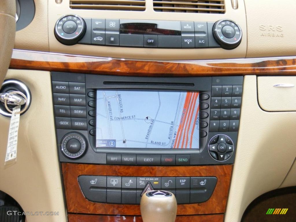 2008 Mercedes-Benz E 350 4Matic Sedan Controls Photo #38786170