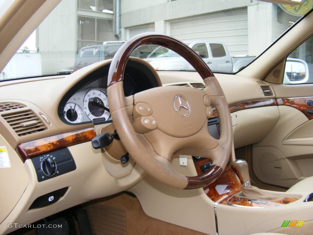 2008 Mercedes-Benz E 350 4Matic Sedan Cashmere Dashboard Photo #38786226