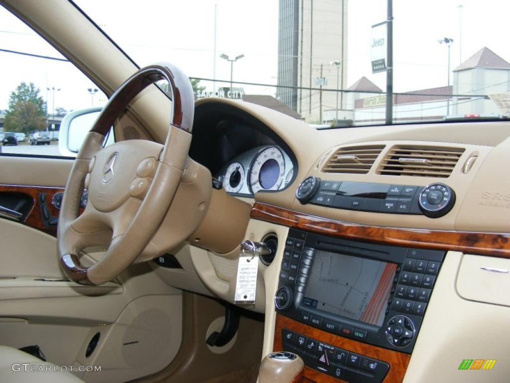 2008 Mercedes-Benz E 350 4Matic Sedan Controls Photo #38786366