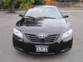 Black - Camry LE Photo No. 3