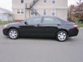 Black - Camry LE Photo No. 4