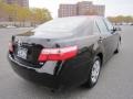 Black - Camry LE Photo No. 19