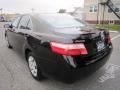 Black - Camry LE Photo No. 20