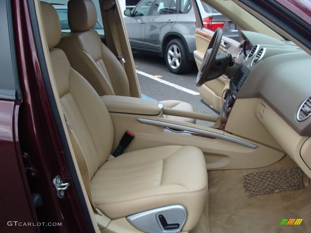 Macadamia Interior 2007 Mercedes-Benz ML 320 CDI 4Matic Photo #38788558