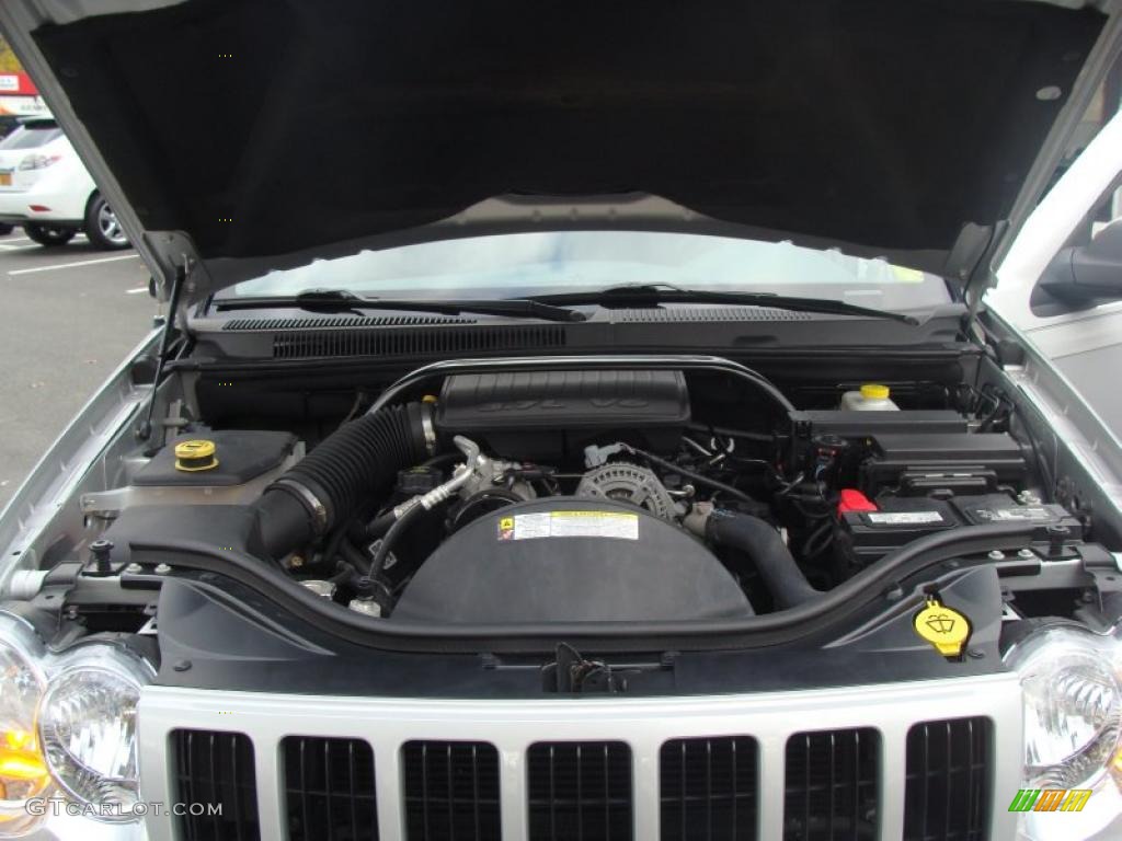 2007 Jeep Grand Cherokee Laredo 4x4 3.7 Liter SOHC 12V Powertech V6 Engine Photo #38788794