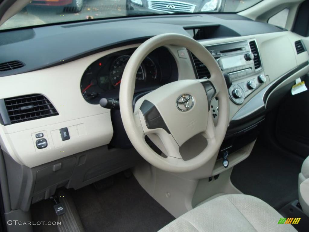 Bisque Interior 2011 Toyota Sienna V6 Photo #38789578