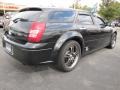 2005 Brilliant Black Crystal Pearl Dodge Magnum SE  photo #3