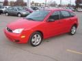 Infra-Red - Focus ZX5 SES Hatchback Photo No. 10