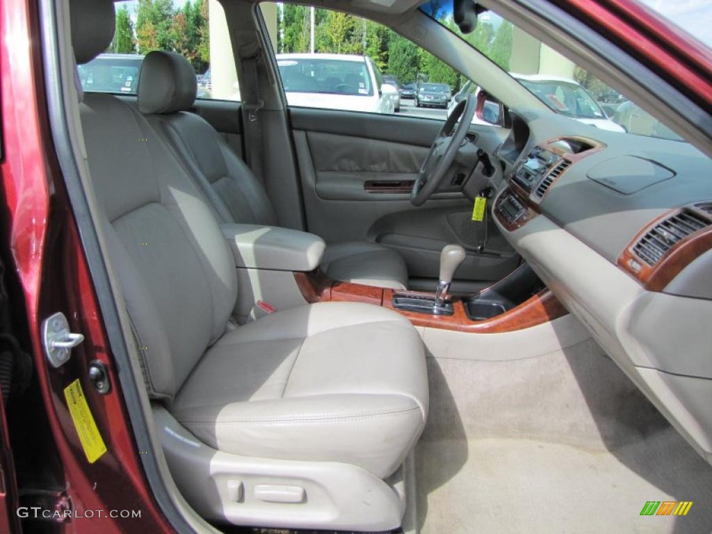Taupe Interior 2003 Toyota Camry LE V6 Photo #38792030