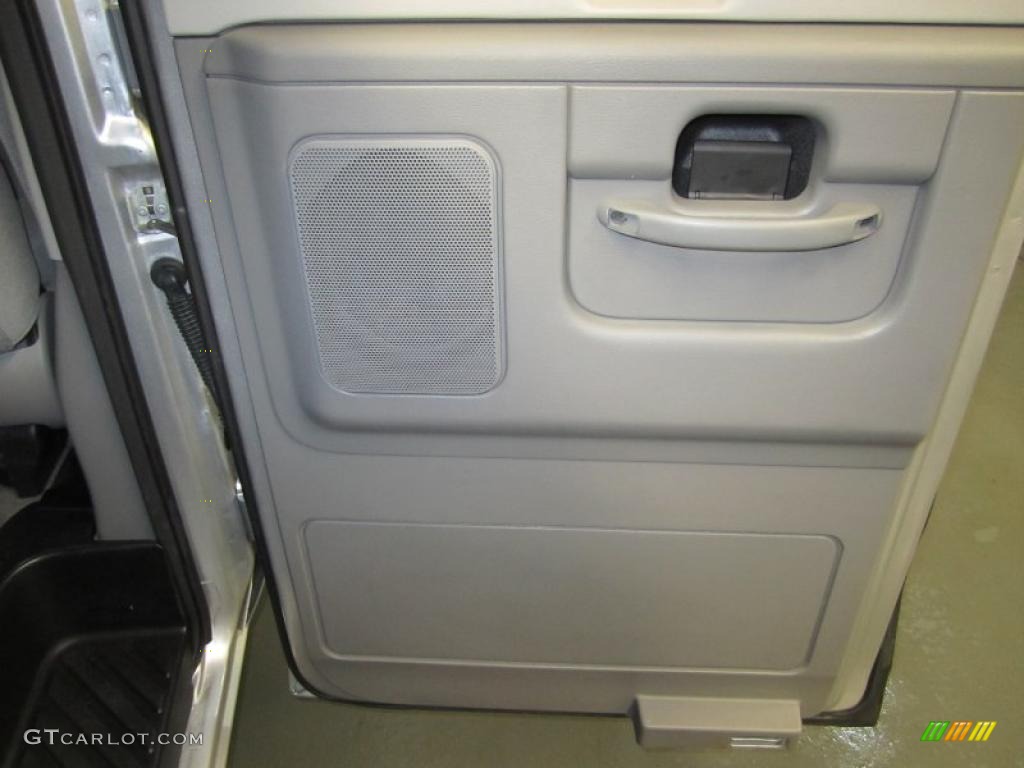 2010 Ford E Series Van E350 XLT Passenger Medium Flint Door Panel Photo #38792146