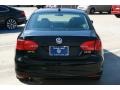 Black - Jetta SE Sedan Photo No. 11