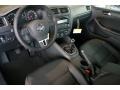 Black - Jetta SE Sedan Photo No. 13