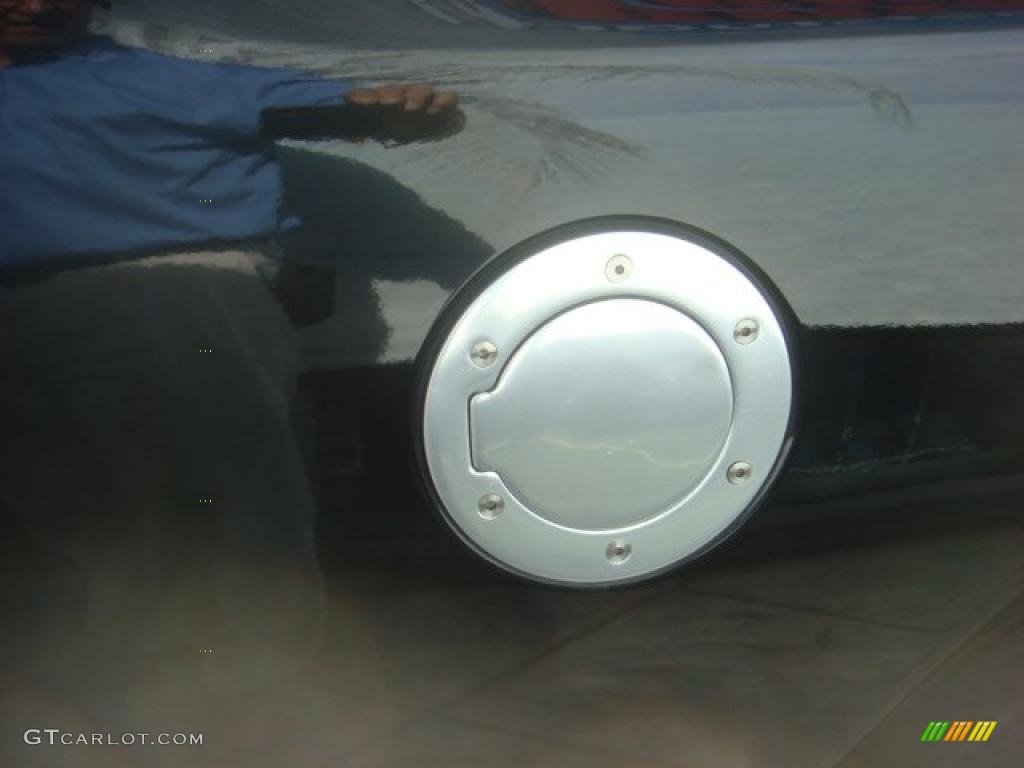 2004 Ram 1500 SLT Quad Cab - Black / Dark Slate Gray photo #11