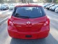 Red Alert - Versa 1.8 S Hatchback Photo No. 4