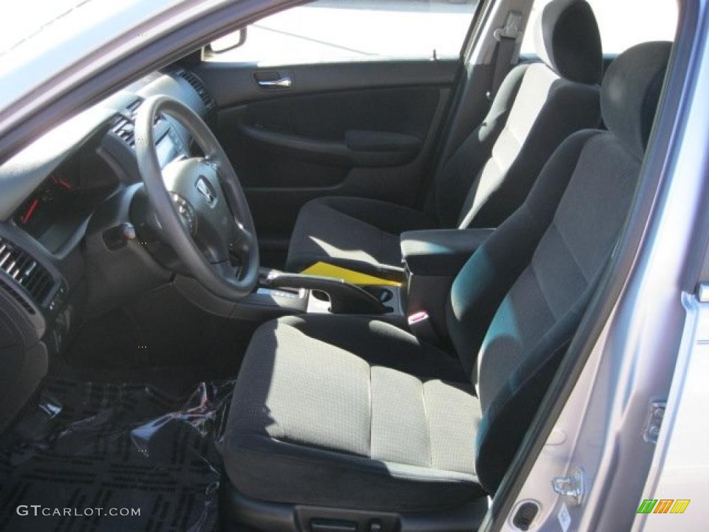 Gray Interior 2004 Honda Accord LX V6 Sedan Photo #38796115
