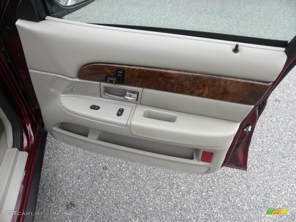 2006 Mercury Grand Marquis LS Light Camel Door Panel Photo #38796975