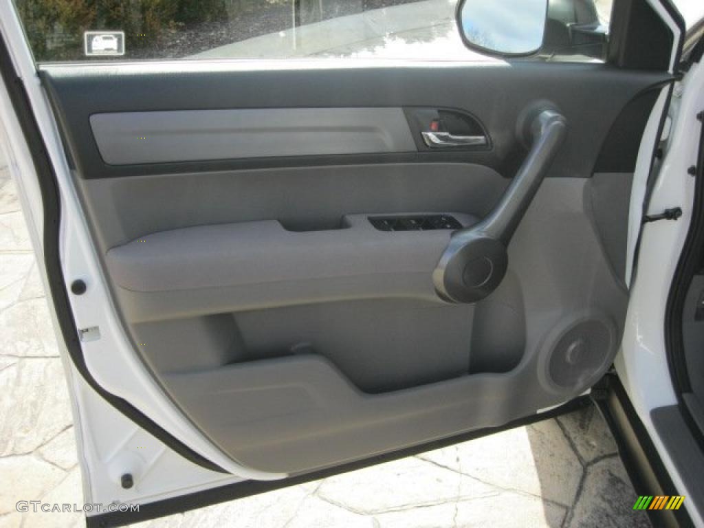 2009 Honda CR-V LX 4WD Gray Door Panel Photo #38797319