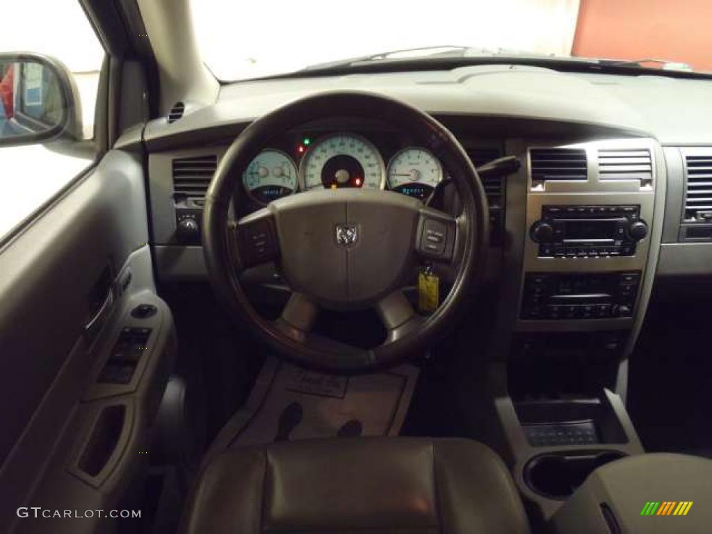 2004 Dodge Durango Limited 4x4 Khaki Dashboard Photo #38797439