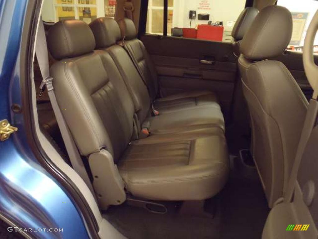 Khaki Interior 2004 Dodge Durango Limited 4x4 Photo #38797539