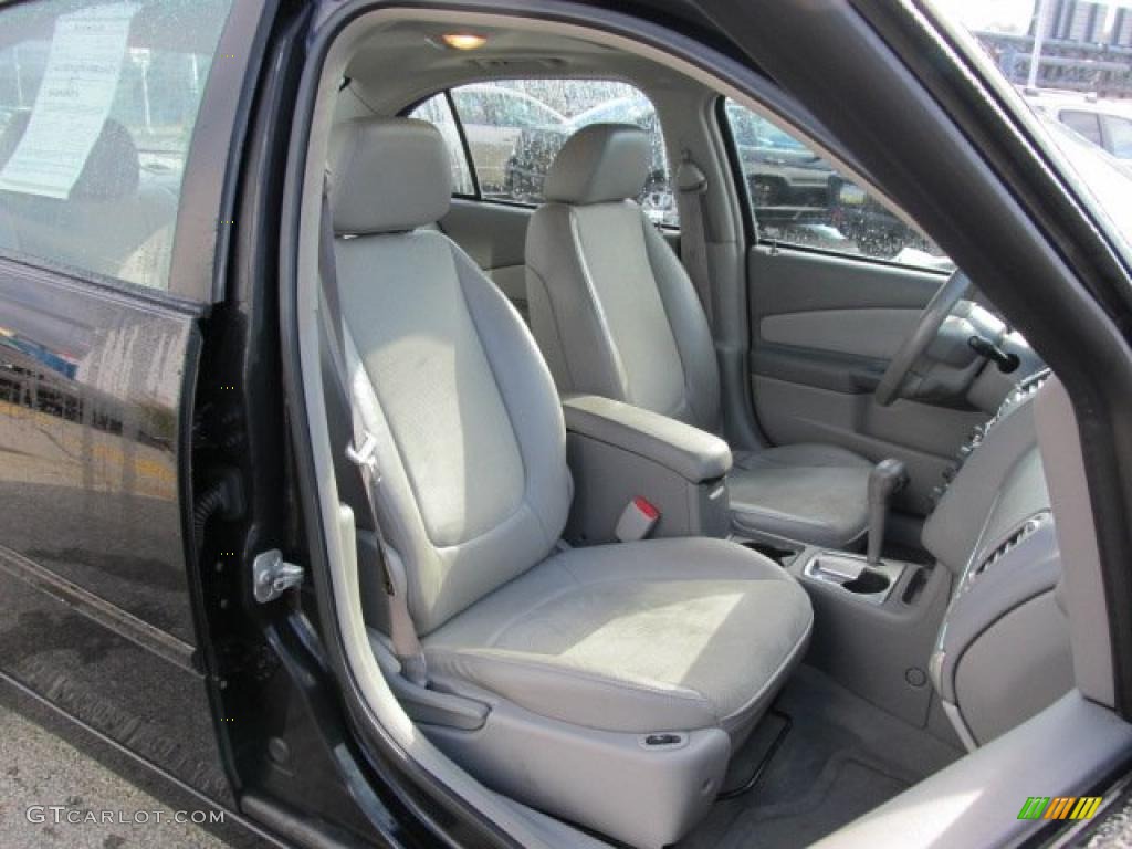 2004 Malibu LT V6 Sedan - Black / Gray photo #9