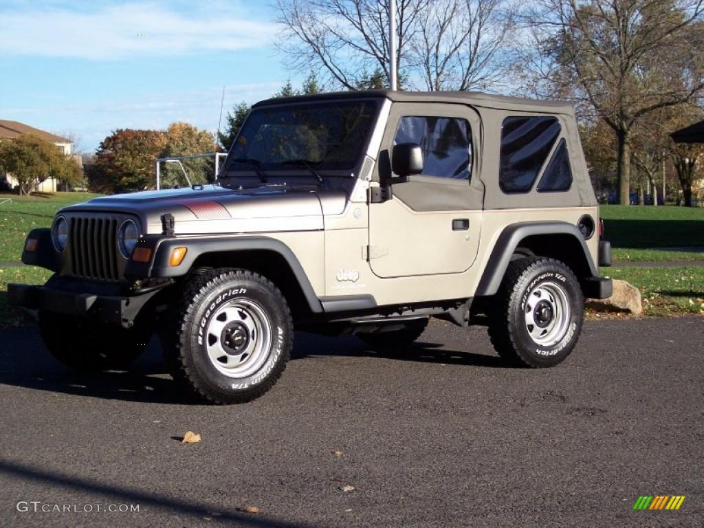 Light Khaki Metallic Jeep Wrangler