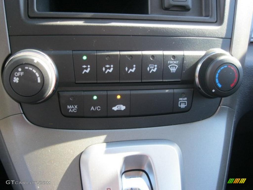 2010 Honda CR-V LX Controls Photo #38798911