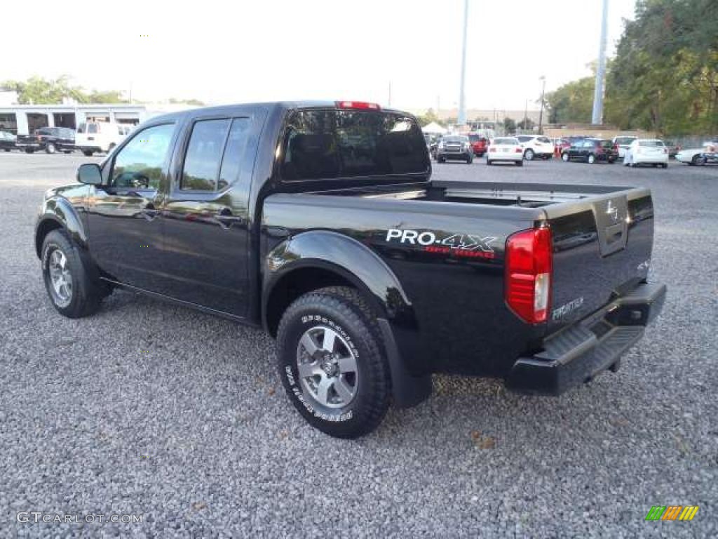 Super Black 2011 Nissan Frontier Pro-4X Crew Cab Exterior Photo #38798987