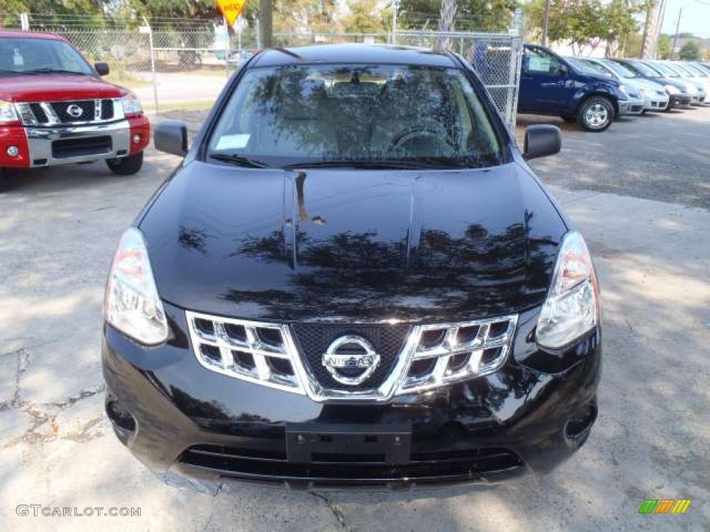 2011 Rogue S - Wicked Black / Gray photo #2