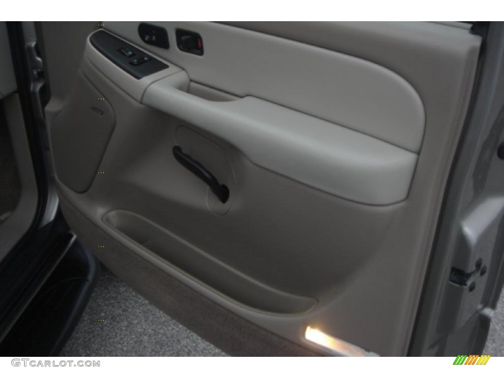 2003 Suburban 1500 LT 4x4 - Light Pewter Metallic / Tan/Neutral photo #45