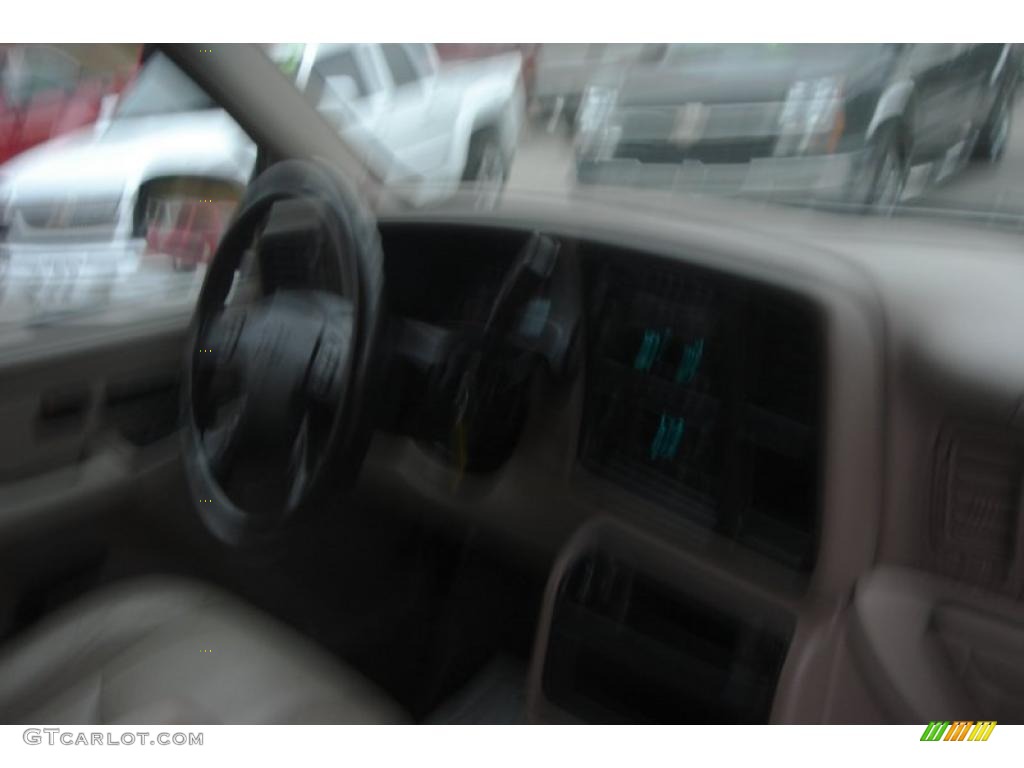 2003 Suburban 1500 LT 4x4 - Light Pewter Metallic / Tan/Neutral photo #49