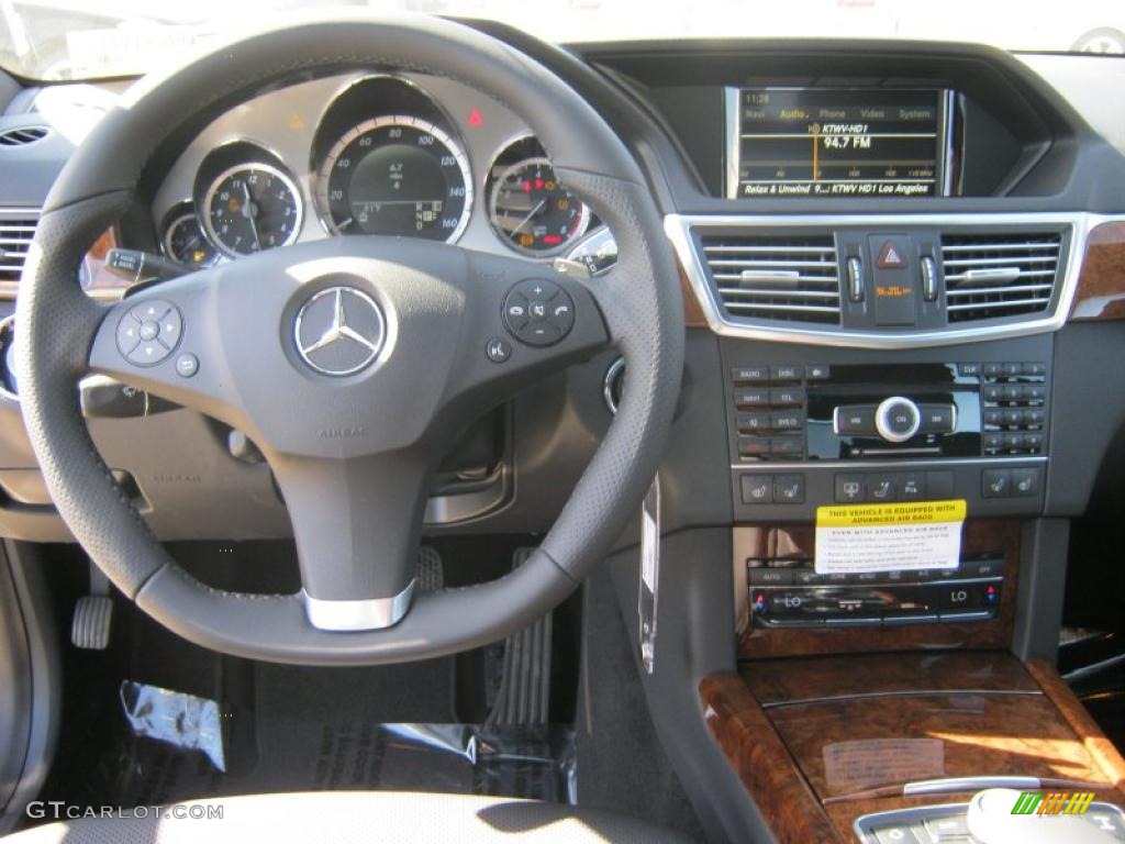 Black Interior 2011 Mercedes-Benz E 550 Sedan Photo #38805740