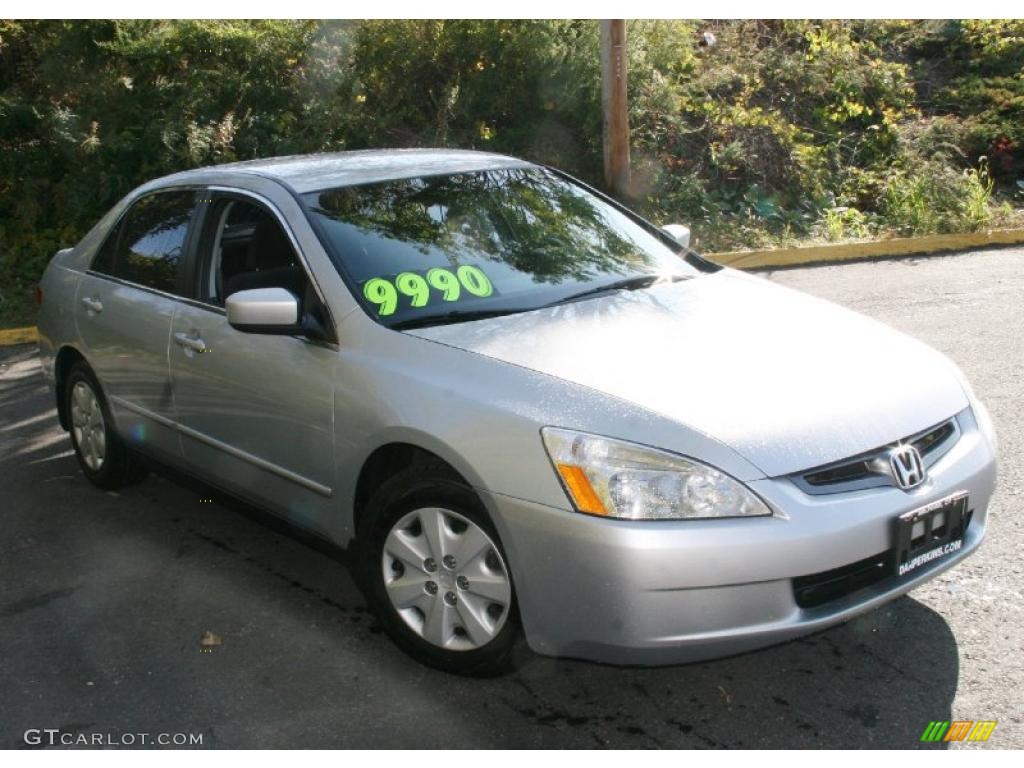 2003 Accord LX Sedan - Satin Silver Metallic / Gray photo #3