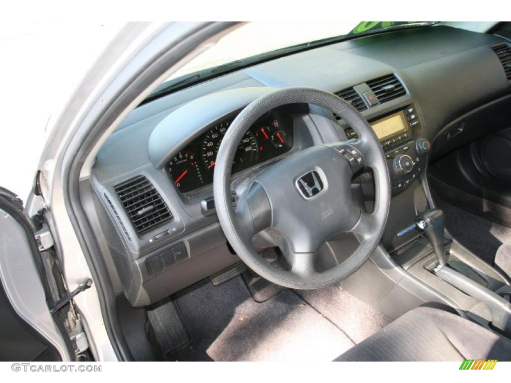 2003 Accord LX Sedan - Satin Silver Metallic / Gray photo #11