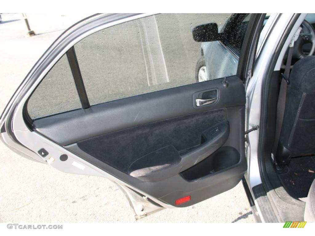 2003 Honda Accord LX Sedan Gray Door Panel Photo #38806812