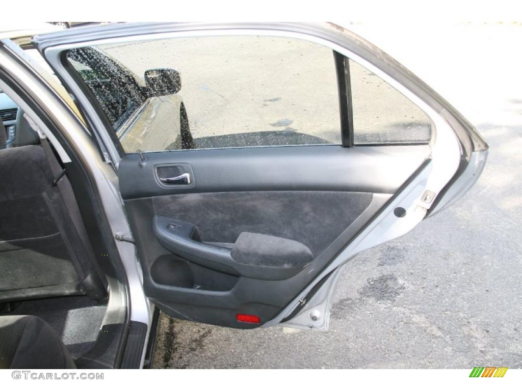 2003 Honda Accord LX Sedan Gray Door Panel Photo #38806836
