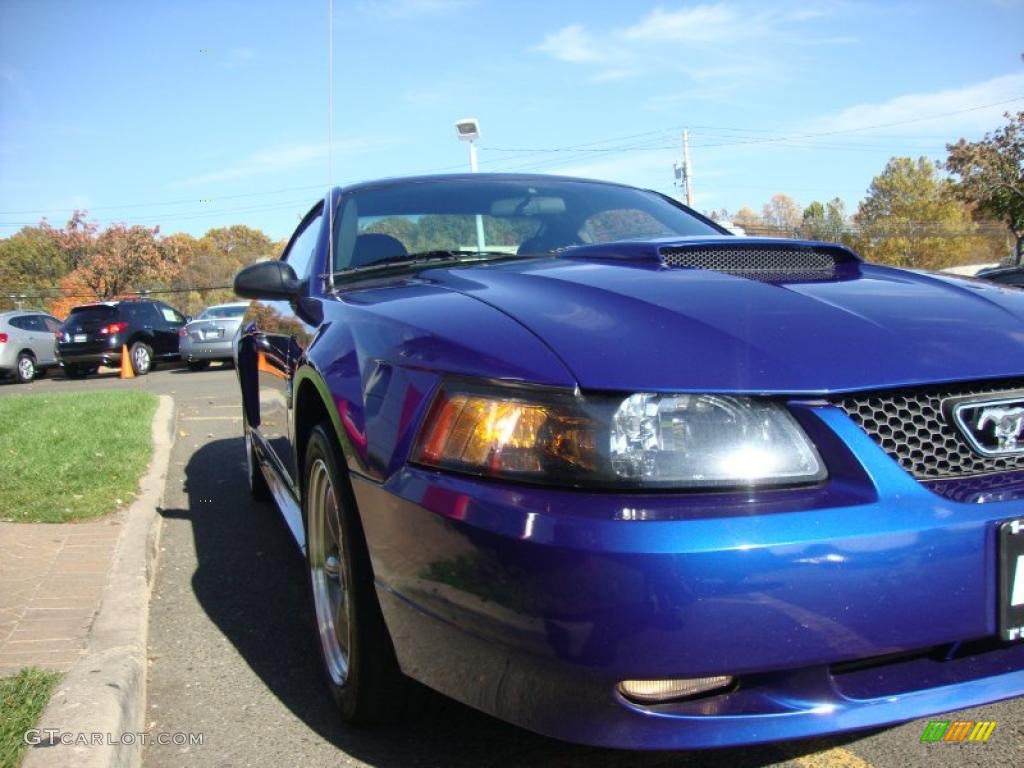 2004 Mustang GT Coupe - Sonic Blue Metallic / Dark Charcoal photo #10