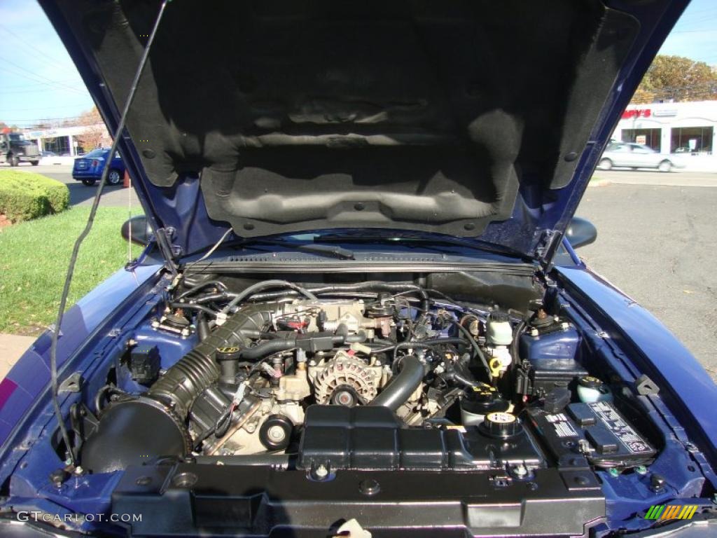 2004 Ford Mustang GT Coupe 4.6 Liter SOHC 16-Valve V8 Engine Photo #38807608