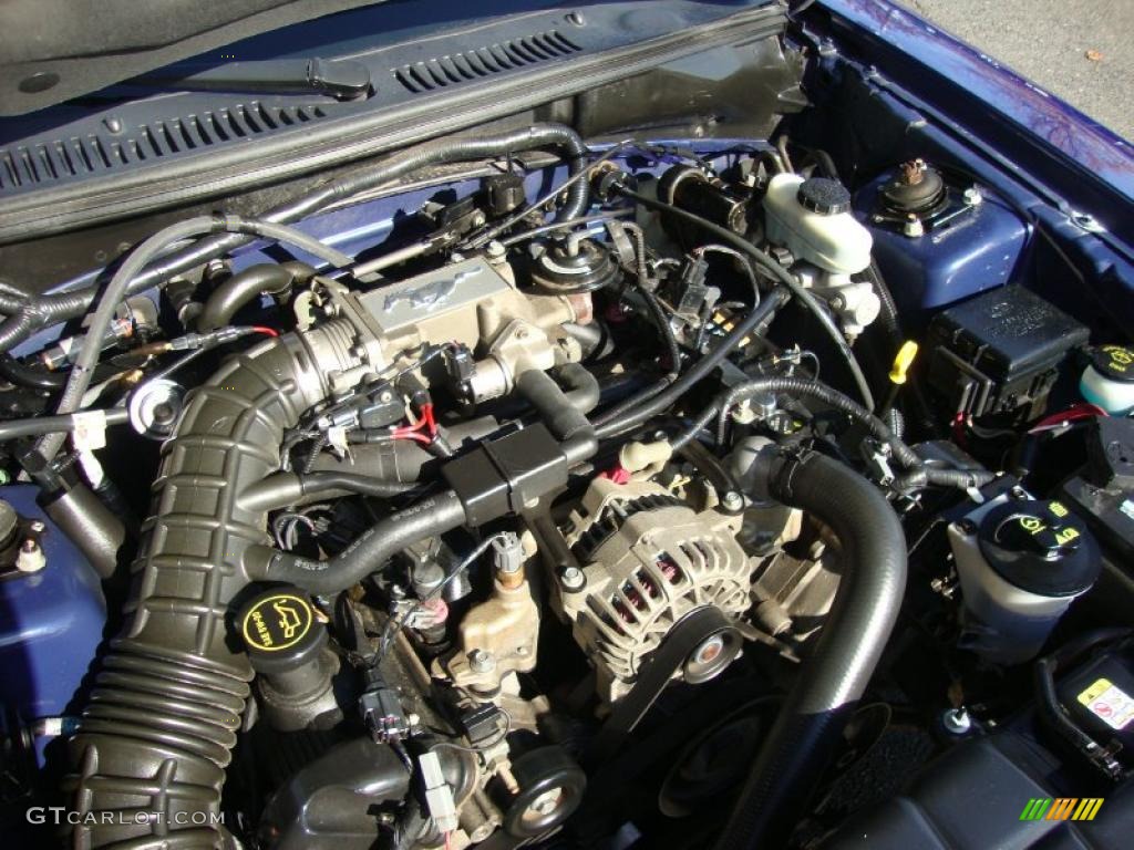 2004 Ford Mustang GT Coupe 4.6 Liter SOHC 16-Valve V8 Engine Photo #38807624