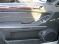 Black - GL 450 4Matic Photo No. 3