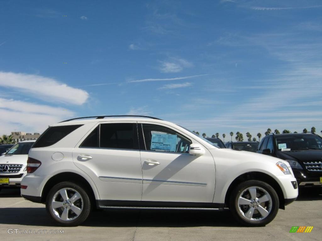 Diamond White Metallic 2011 Mercedes-Benz ML 350 Exterior Photo #38807764