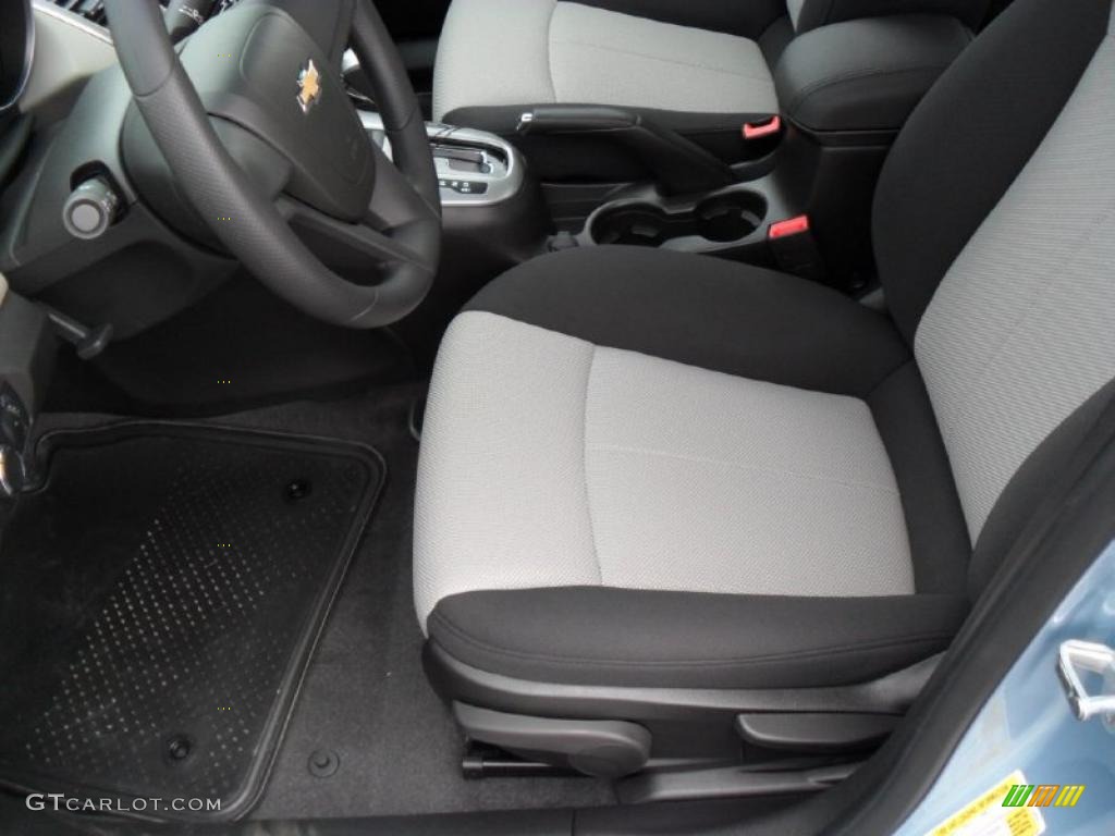 2011 Chevrolet Cruze LS interior Photo #38809388