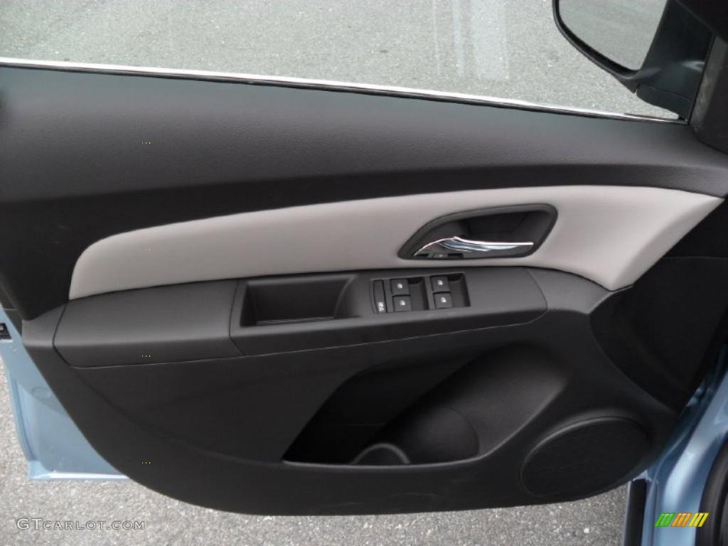 2011 Chevrolet Cruze LS Jet Black/Medium Titanium Door Panel Photo #38809412