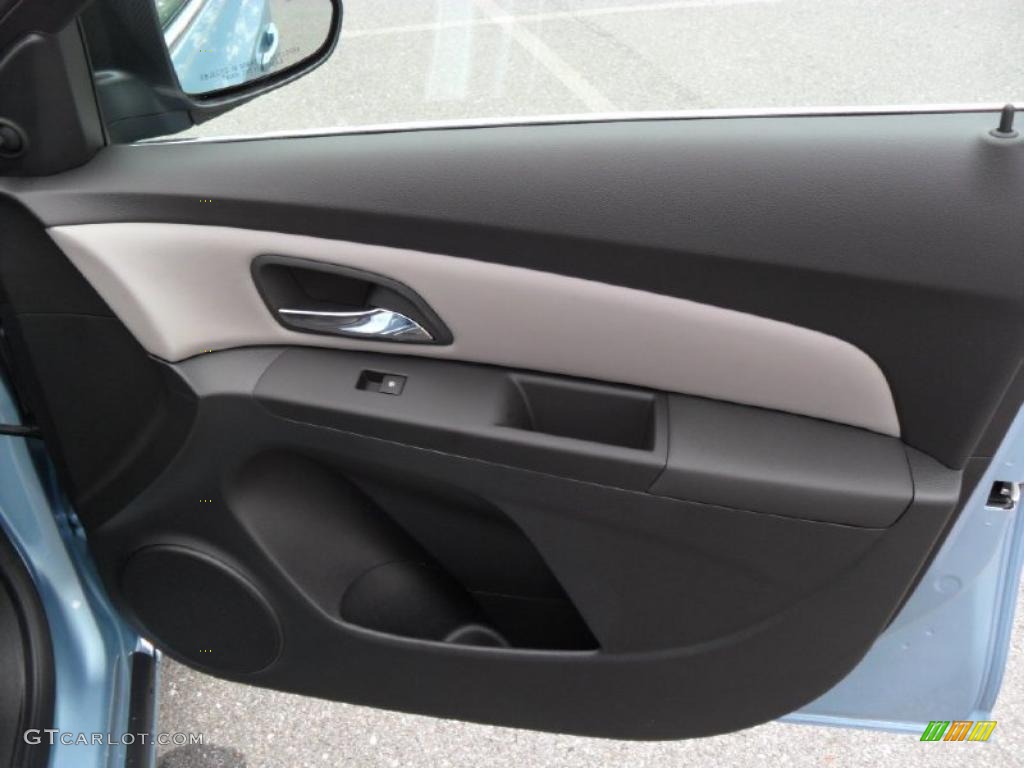 2011 Chevrolet Cruze LS Jet Black/Medium Titanium Door Panel Photo #38809596