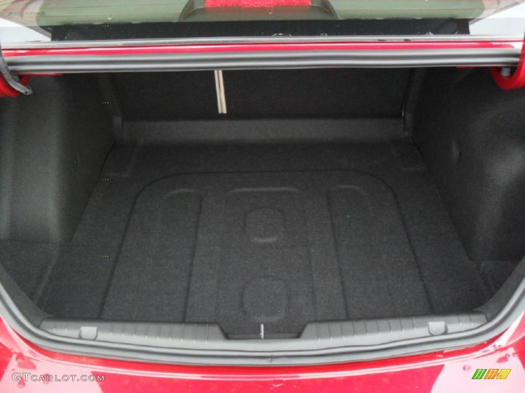 2011 Chevrolet Cruze LTZ Trunk Photo #38811572