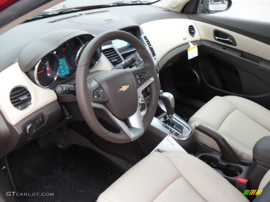 Cocoa Light Neutral Leather Interior 2011 Chevrolet Cruze