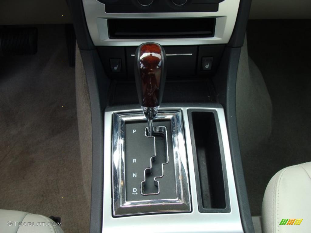 2007 Chrysler 300 C HEMI AWD 5 Speed Automatic Transmission Photo #38811776