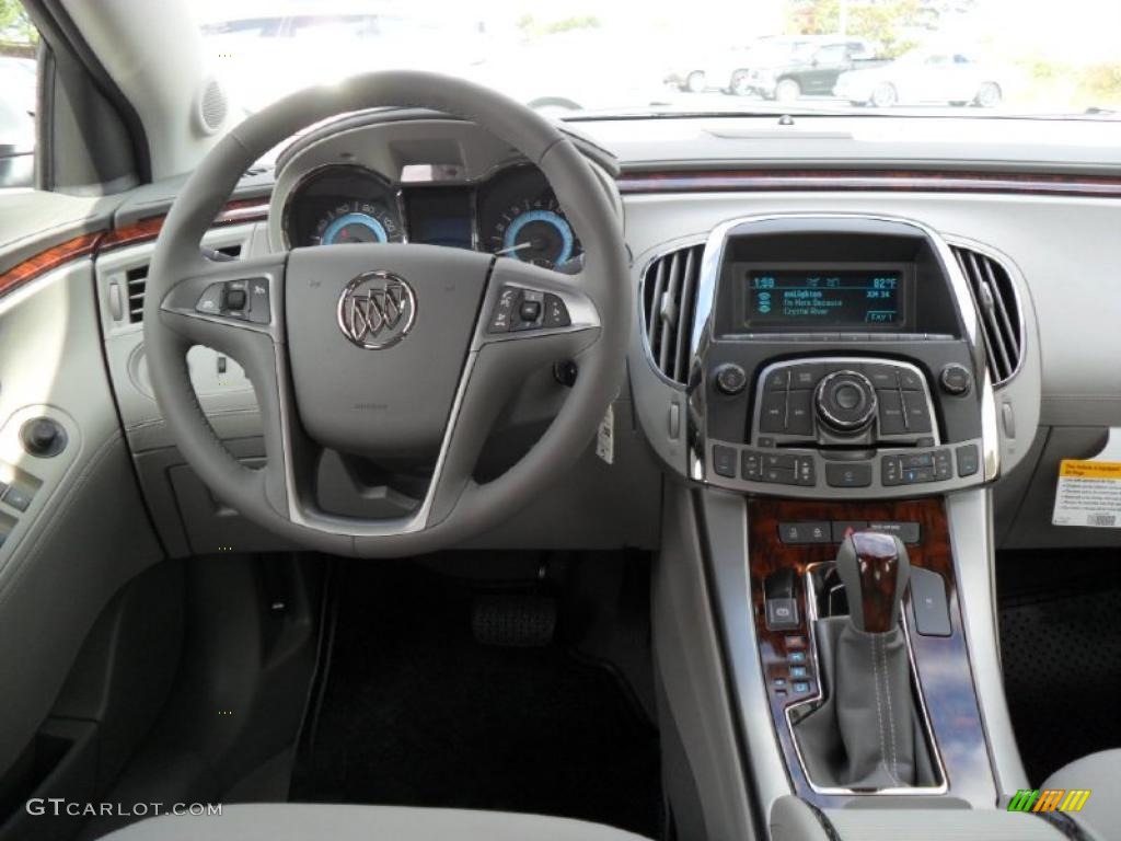 2011 Buick LaCrosse CX Controls Photo #38811912