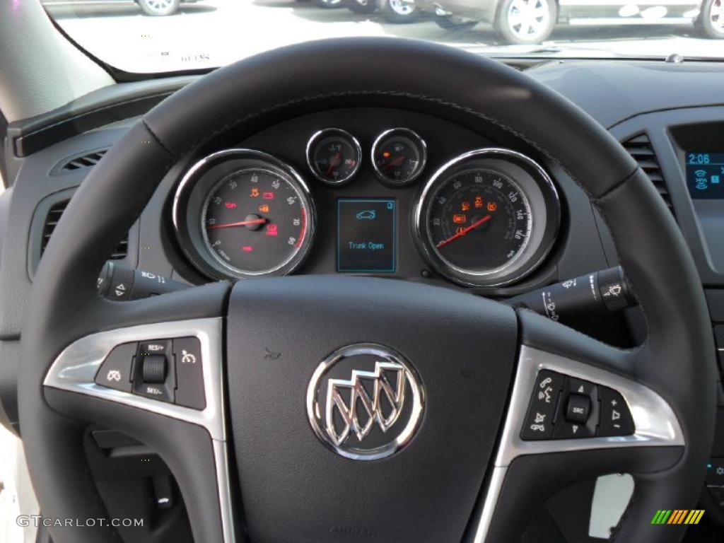 2011 Buick Regal CXL Controls Photo #38812624