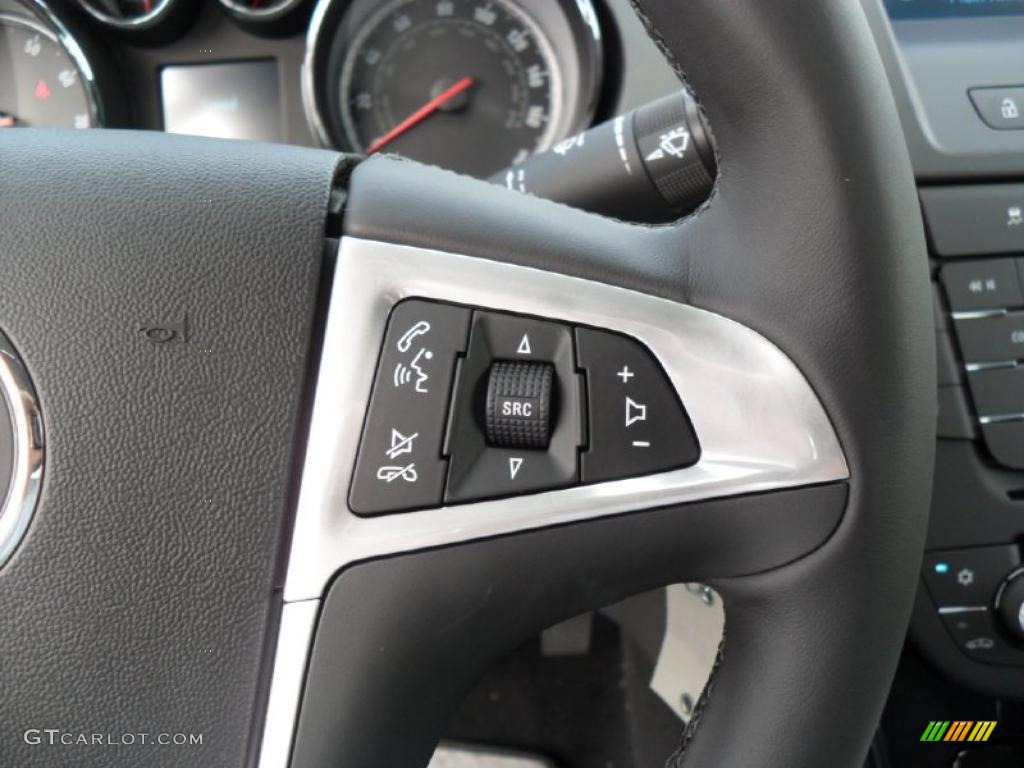 2011 Buick Regal CXL Controls Photo #38812700