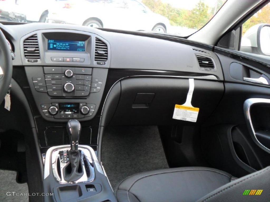 2011 Buick Regal CXL Ebony Dashboard Photo #38812744